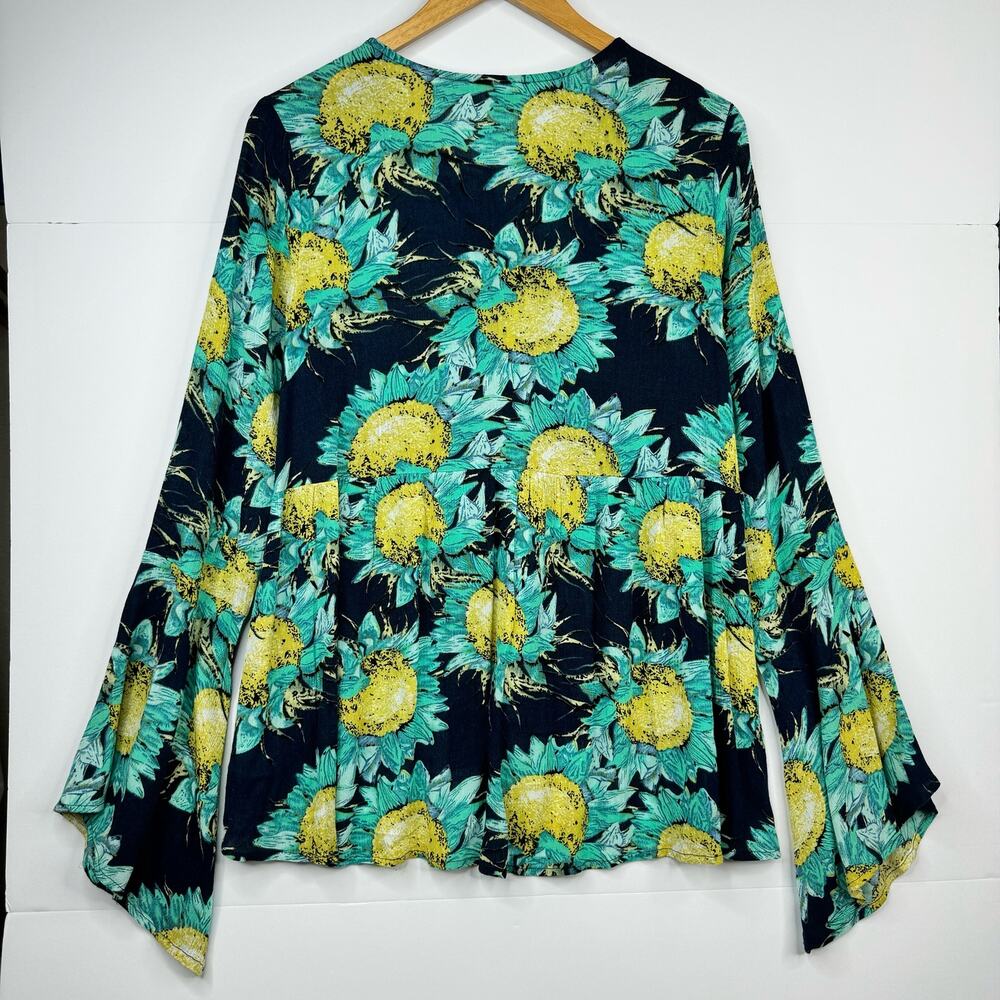 Umgee Teal Sunflower High Low Blouse Top Bell Sleeve Tie Neck Lightweight Medium - Picture 5 of 7
